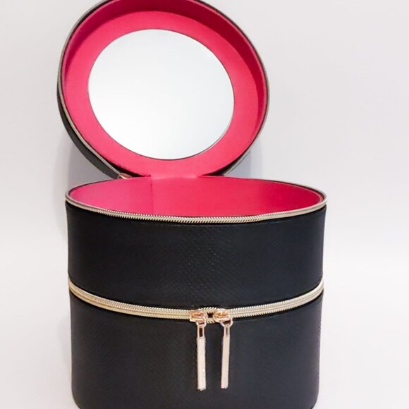 Lancôme Paris Makeup Train Case – Black & Fuchsia – Mirror – 2 compartments - Picture 8 of 11